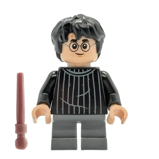 LEGO Minifigure - Harry Potter - Black Striped Sweater, Dark Bluish Gray Short Legs (2025) [HARRY POTTER]