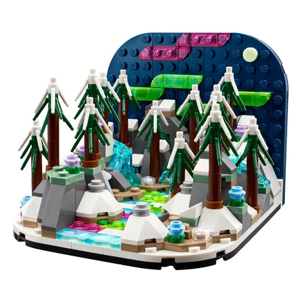 LEGO® Northern Lights Diorama, Wonders of Nature (2025) [40765] Limited Release