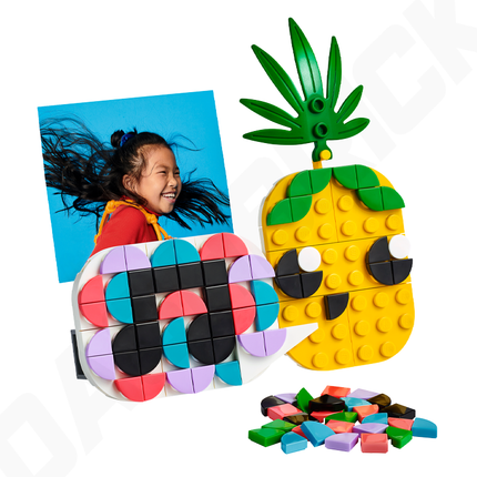 LEGO® DOTS™: Pineapple Photo Holder & Mini Board Polybag (2022) [30560]